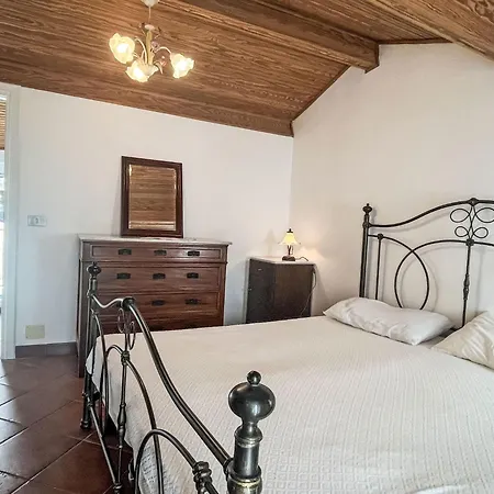 Gionni By Interhome Tatil Evi *