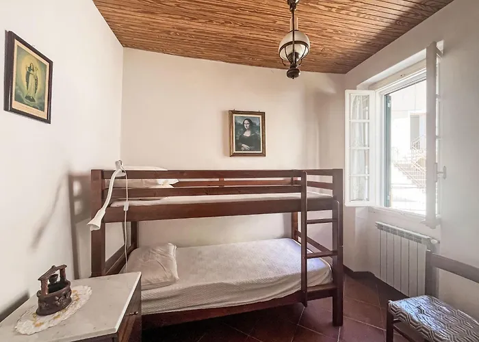 Semesterbostad Gionni By Interhome